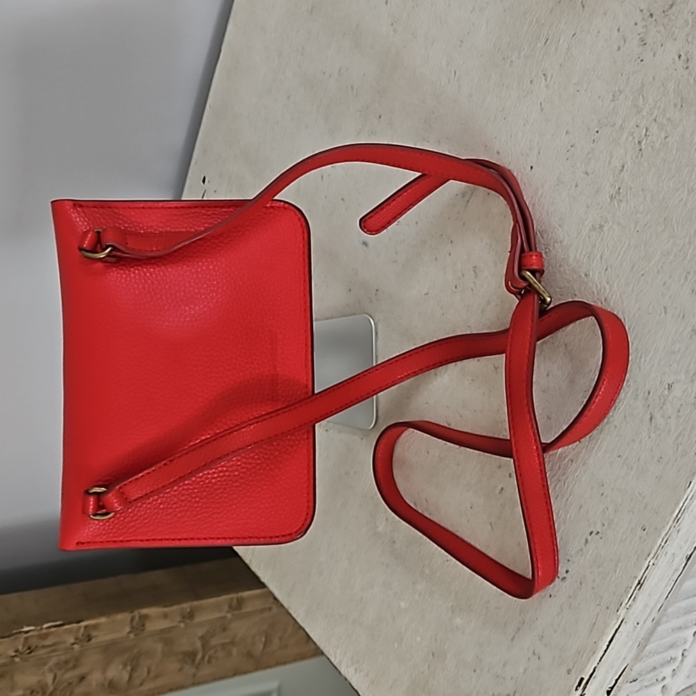 Melrose and Market crossbody - Picture 2 of 4